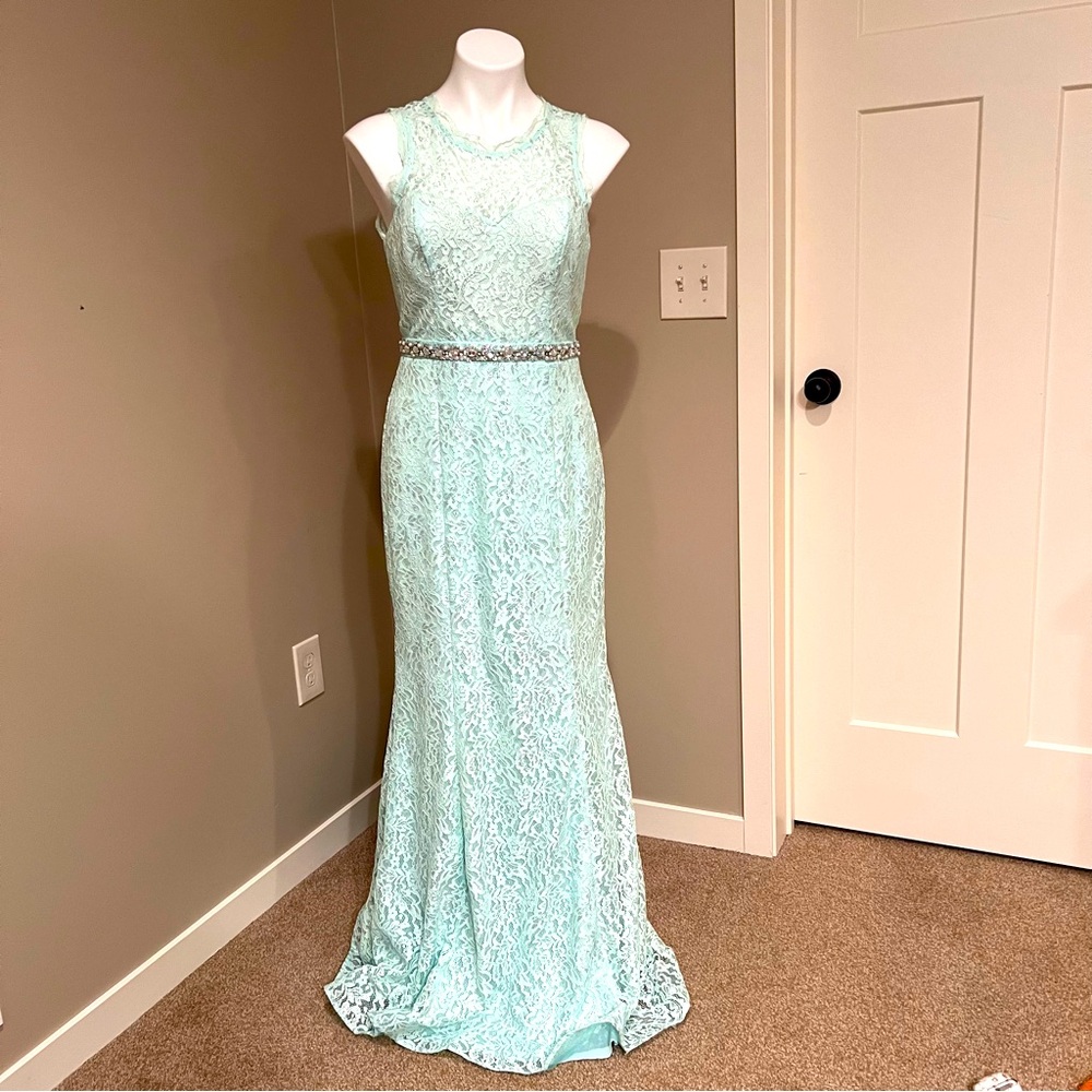 Juniors' Dress Sequin Hearts